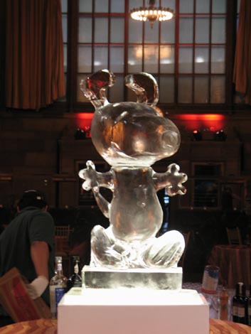 ice snoopy